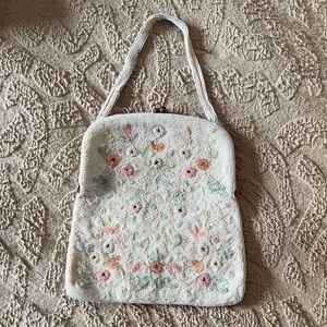 Vintage Floral Beaded White Handbag